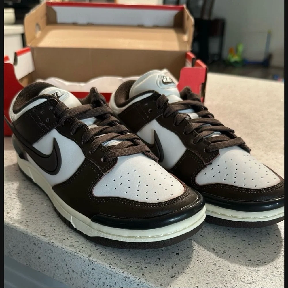 Nike Women's Sneakers in Brown and White - Picture 1 of 7